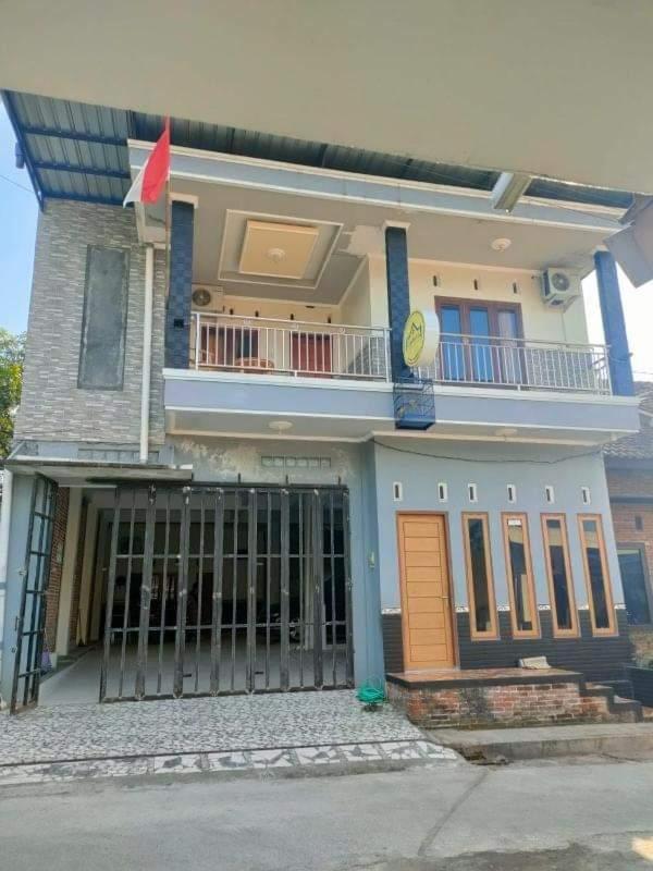 Cahaya Homestay Magelang Εξωτερικό φωτογραφία
