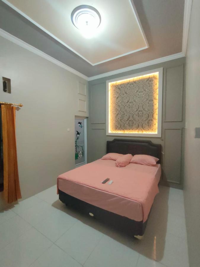 Cahaya Homestay Magelang Εξωτερικό φωτογραφία