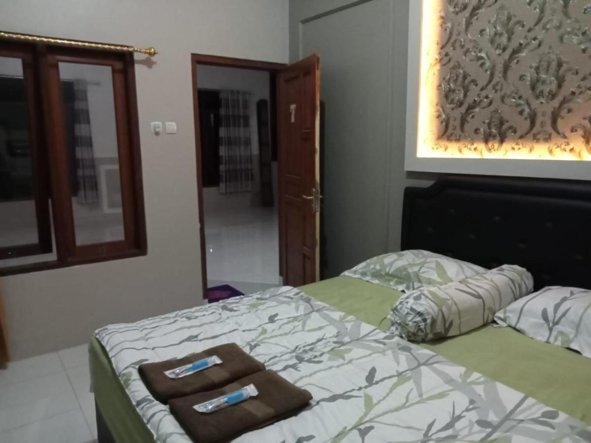 Cahaya Homestay Magelang Εξωτερικό φωτογραφία